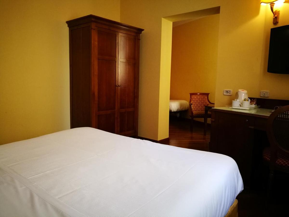 Western Ai Cavalieri 4*
