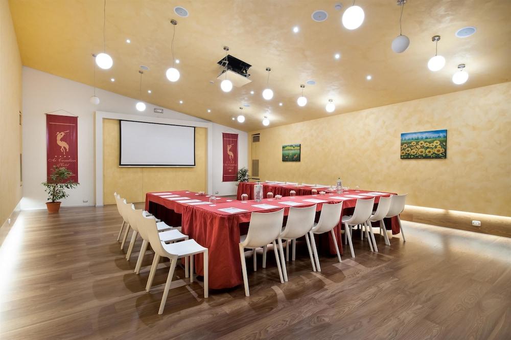 Western Ai Cavalieri 4*