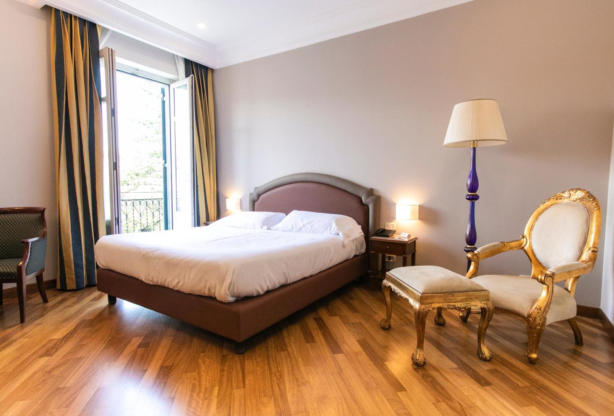 Hotel Western Ai Cavalieri 4*